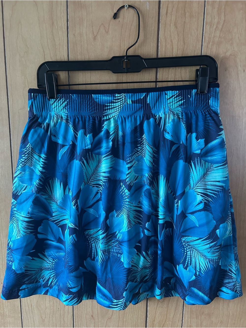 Greg Norman Collection Blue Tropical Print Skort